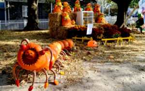 Top 10 Super Cool Towns In America For The Scariest Halloween