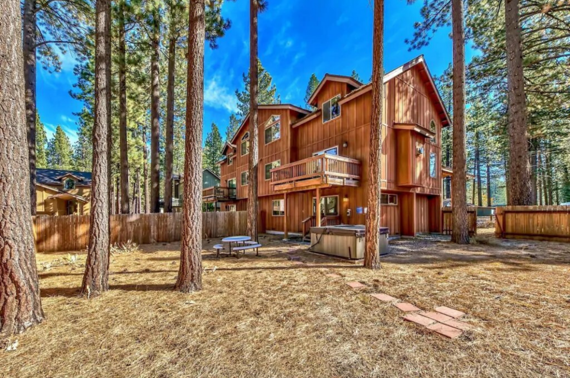 20 Coolest Airbnbs In Lake Tahoe For An Unforgettable Getaway