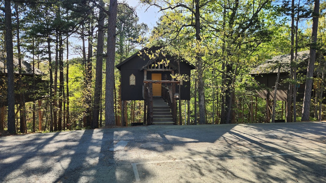 Unique Treehouse Rentals in the United States