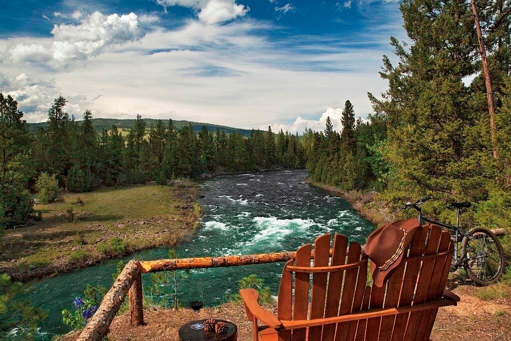 Unique Treehouse Rentals in the United States